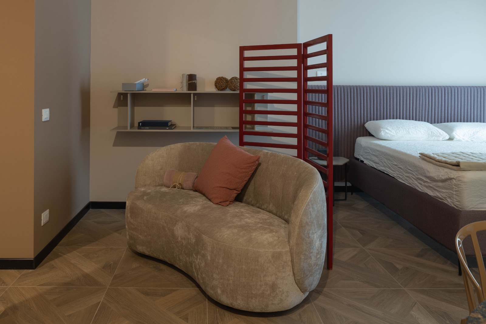 Room 26